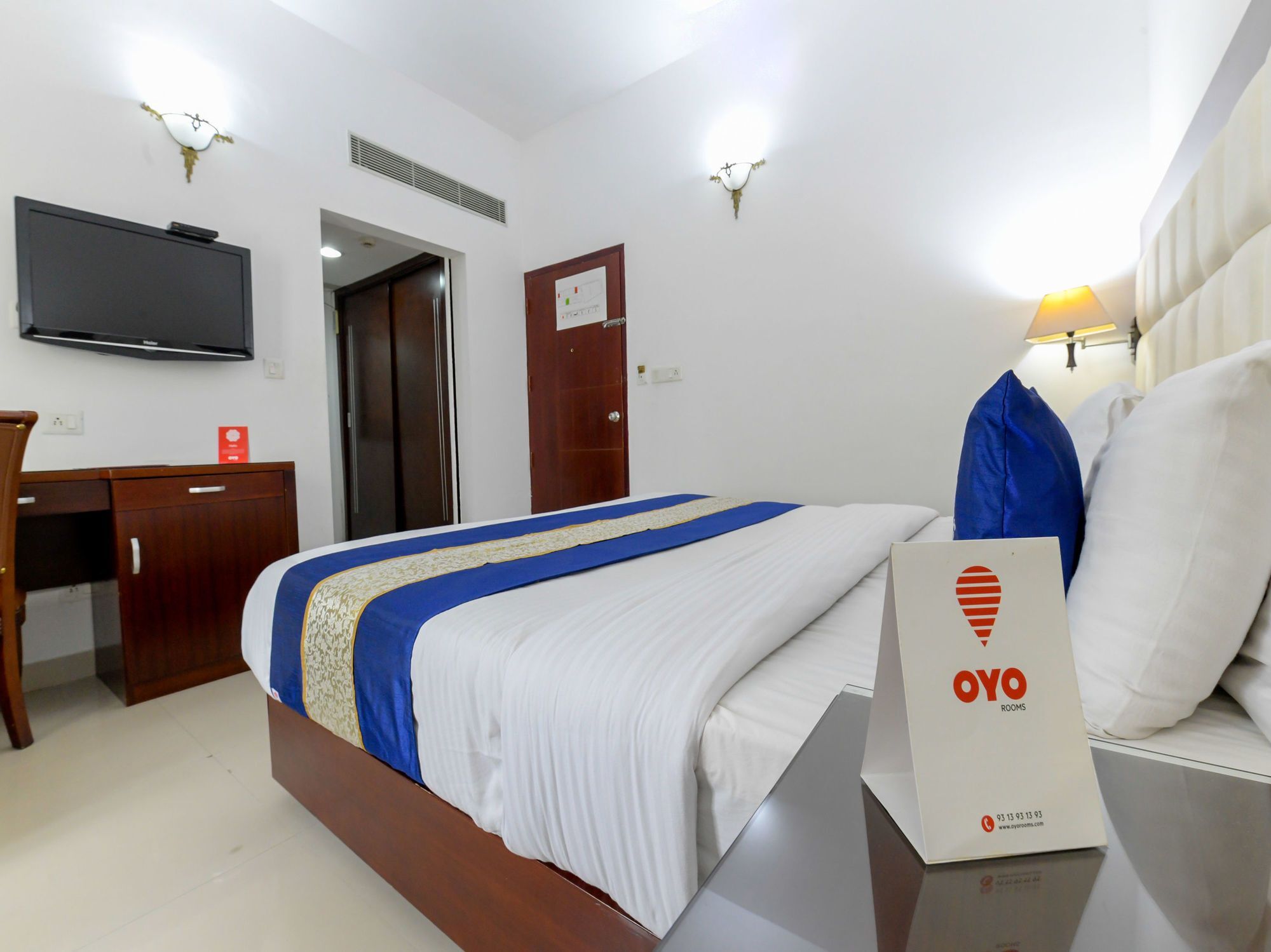 Oyo 7188 Ajantha Regency Hotel Kochi Kültér fotó