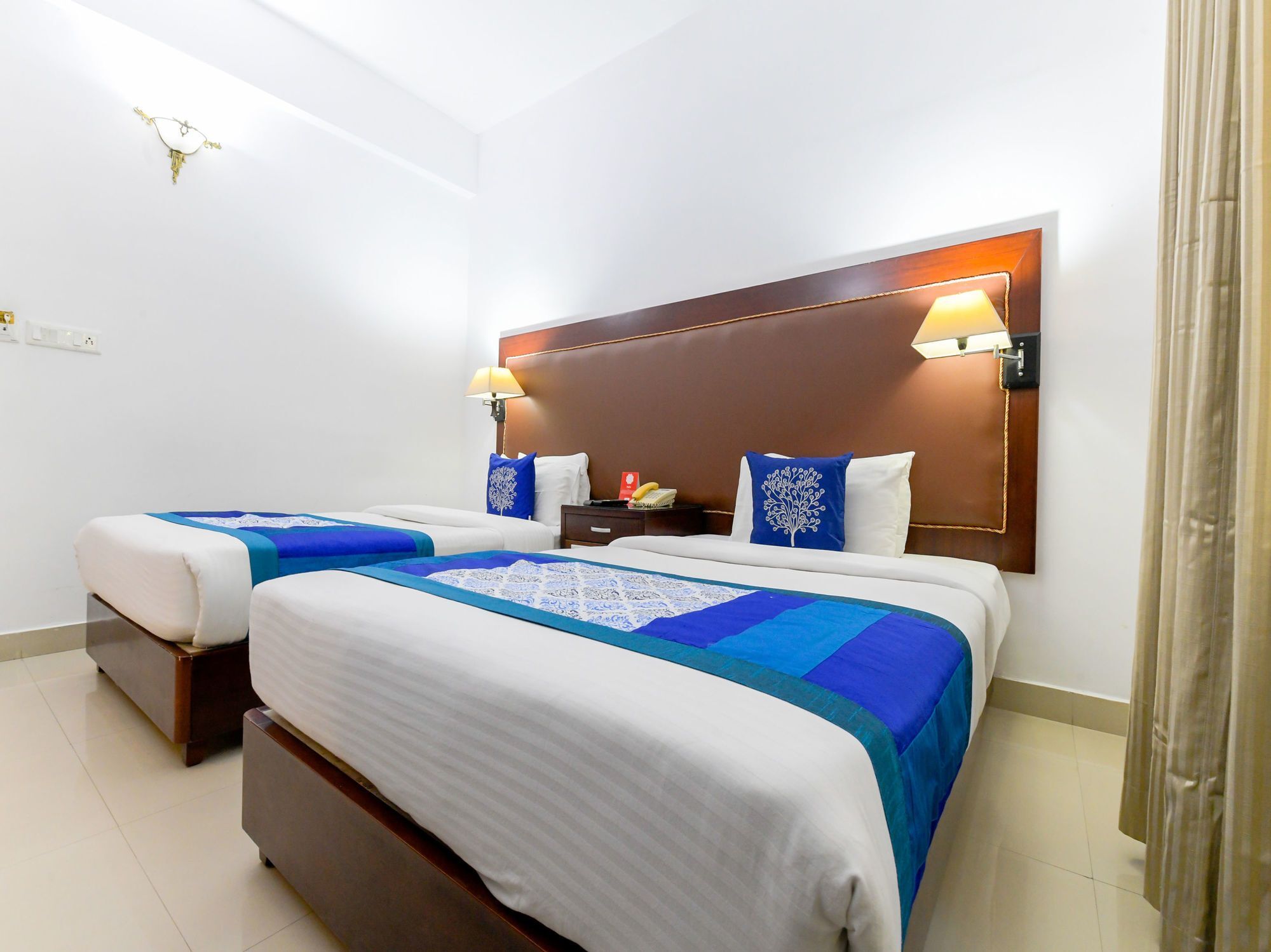 Oyo 7188 Ajantha Regency Hotel Kochi Kültér fotó
