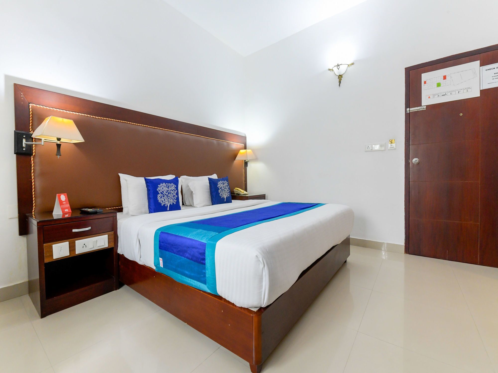 Oyo 7188 Ajantha Regency Hotel Kochi Kültér fotó